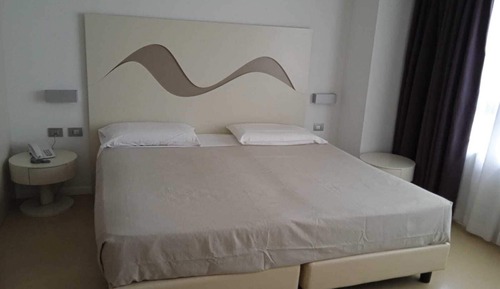 Habitación ejecutiva doble, 1 cama doble o 2 individuales