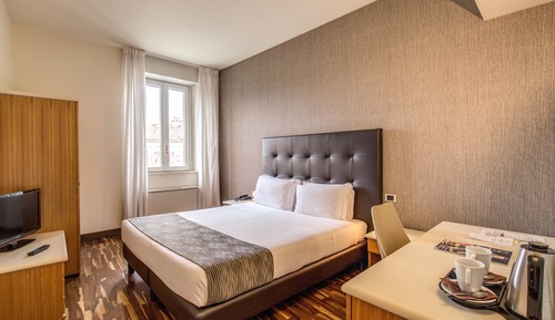 Habitación superior con 1 cama doble o 2 individuales