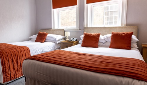 Suite, baño privado