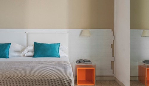 Habitación Confort con 1 cama doble o 2 individuales