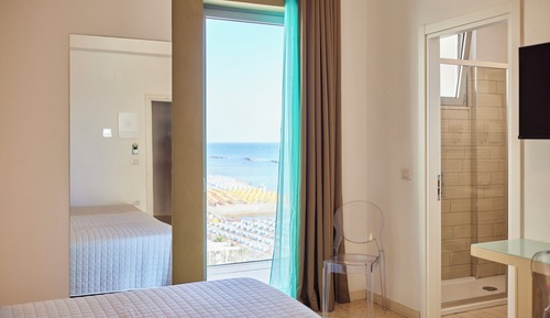 Habitación triple Confort, 1 habitación