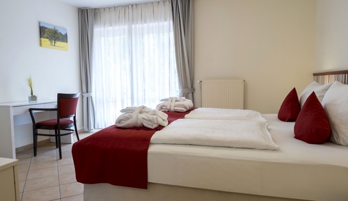 Habitación doble (for 2 persons)