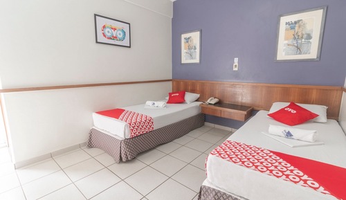 Habitación con 2 camas individuales