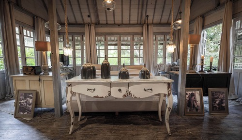 Suite tradicional, 1 cama de matrimonio grande, vistas al jardín, junto a la piscina