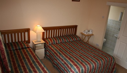 Habitación estándar con 2 camas individuales