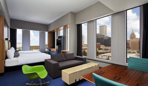 aloft, Suite, 2 camas de matrimonio, en esquina