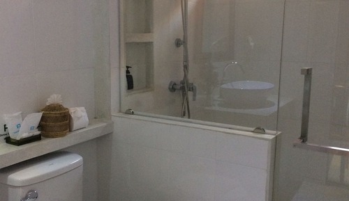 Twin Room with Pool View
