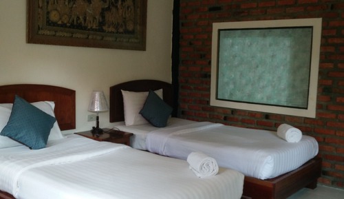 Standard Bungalow with Twin Bed