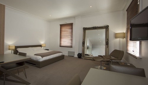 Habitación Deluxe, no fumadores, cocina básica (King Deluxe Suite)