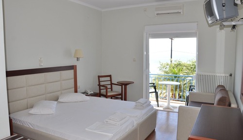 Habitación superior, balcón, vistas al mar