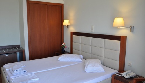 Habitación estándar con 2 camas individuales