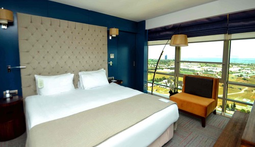 Executive Suite, 1 King Bed, Non Smoking