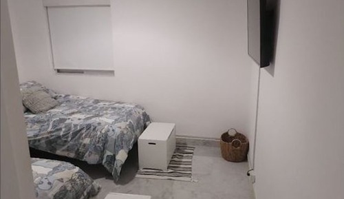 Apartamento, 2 habitaciones, balcón, vistas al jardín