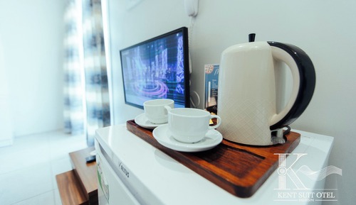 Deluxe Suite Land View with Balcony