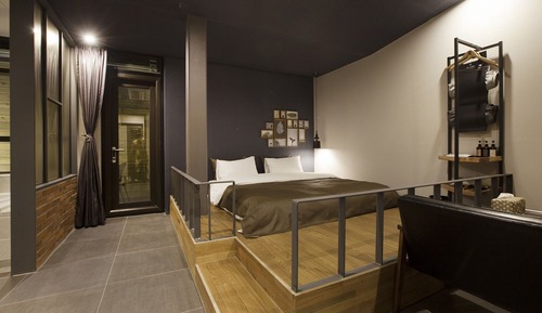 Room (Terrace (All rooms can watch Netflix))