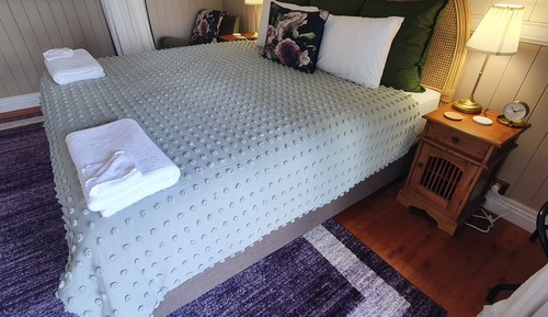 Habitación Premium con 1 cama doble o 2 individuales, 1 cama de matrimonio grande