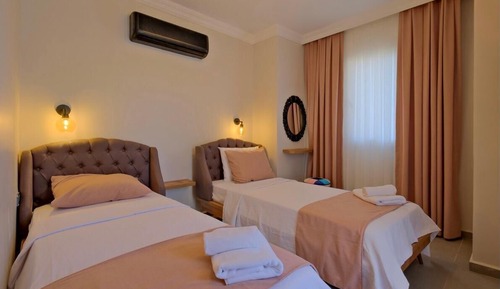 Habitación estándar con 2 camas individuales