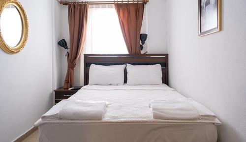 Standard Economy Room