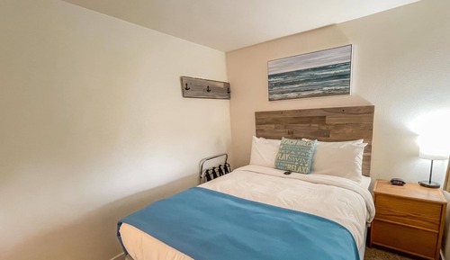 Habitación básica (No Pets or Children under 16)