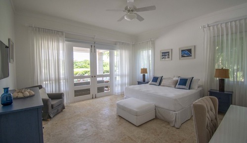 Villa, fumadores