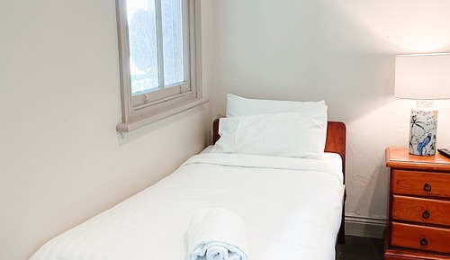 Habitación familiar, baño compartido