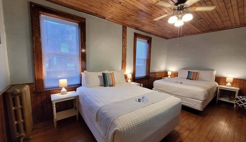 Habitación cuádruple, 2 camas de matrimonio