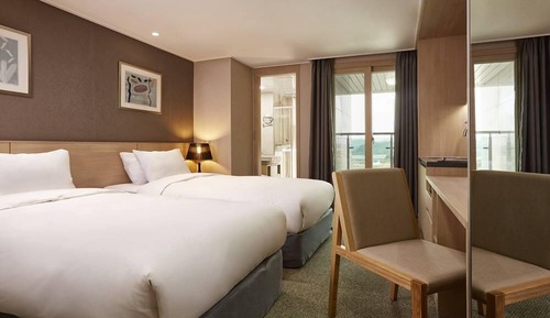 Habitación superior con 2 camas individuales