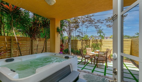 Casa adosada de lujo, 3 habitaciones, bañera de hidromasaje, vistas al jardín