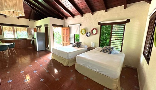 Casa Deluxe