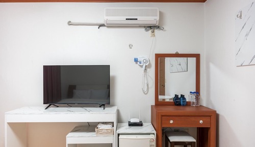 Room (Standard Room (OTT))