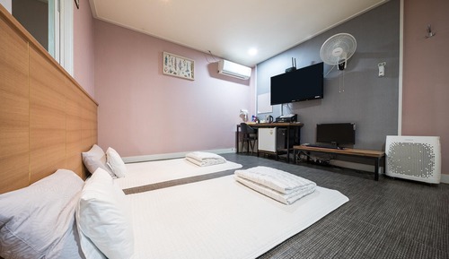 Room (Korean room (additional charge for co)