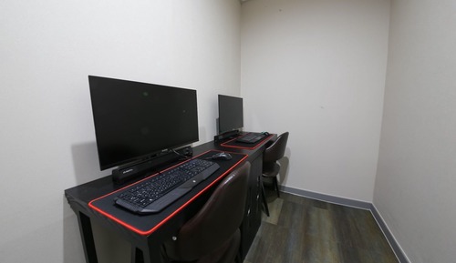 Room (VIP (cancellation not possible 3 days)