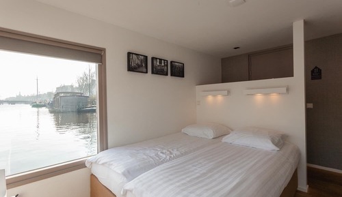 Habitación estándar con 2 camas individuales, vistas al canal