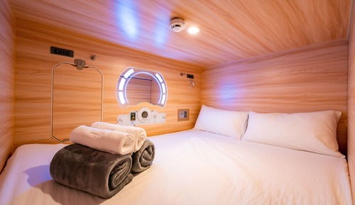 Dormitorio compartido básico, dormitorio mixto, no fumadores