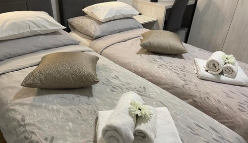 Apartamento (Two bedroom apartment)