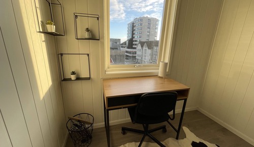 Apartamento, 3 habitaciones, fumadores, balcón