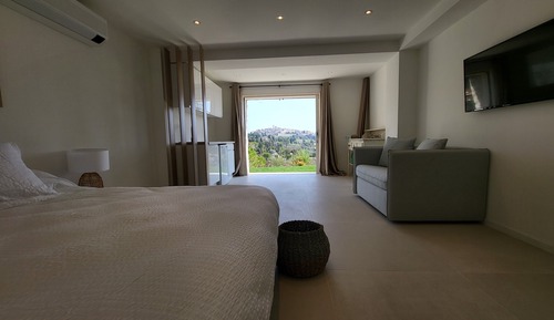 Suite estudio Confort