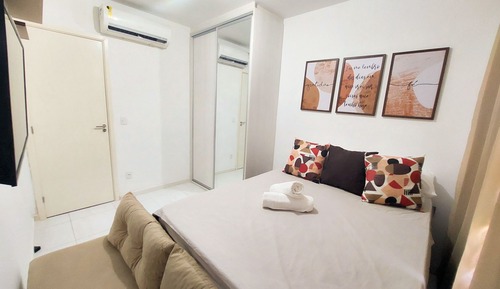 Apartamento familiar, vistas al jardín