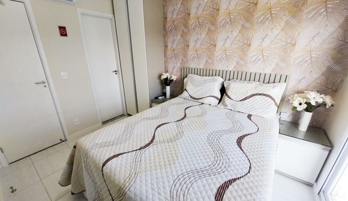 Apartamento familiar, vistas al jardín