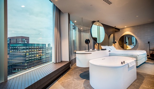 Suite, 1 cama de matrimonio grande, bañera de hidromasaje