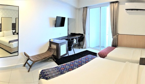 Habitación triple familiar, vistas al mar