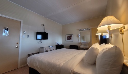 Habitación económica, 1 cama de matrimonio grande