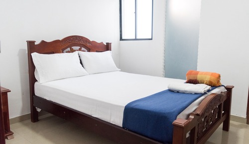 Habitación económica, vistas a la ciudad