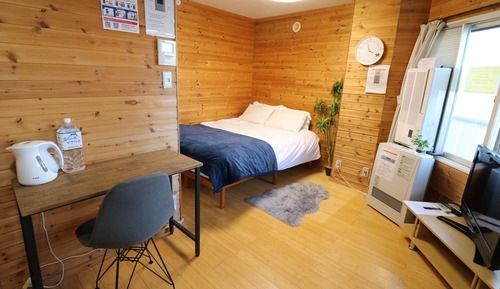 Single Room (C301)