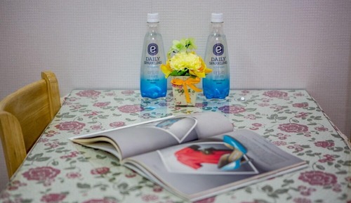 Room (Soonsoo)