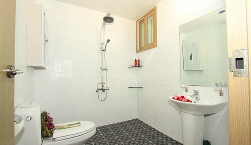Habitación (102)