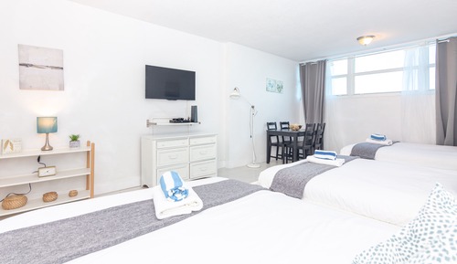 Exclusive Studio Suite