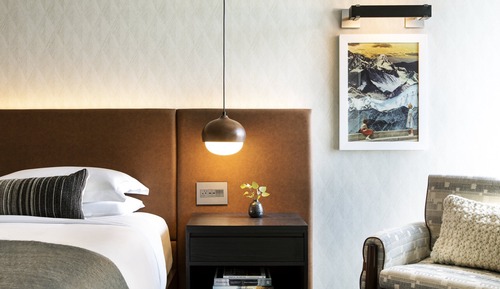 Suite, 1 cama de matrimonio grande (Armory, Downtown View)