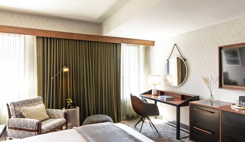 Habitación, 1 cama de matrimonio grande, ducha adaptada (Mobility)