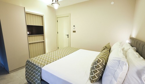 Apartamento Deluxe, 1 cama doble con sofá cama, vistas a la piscina